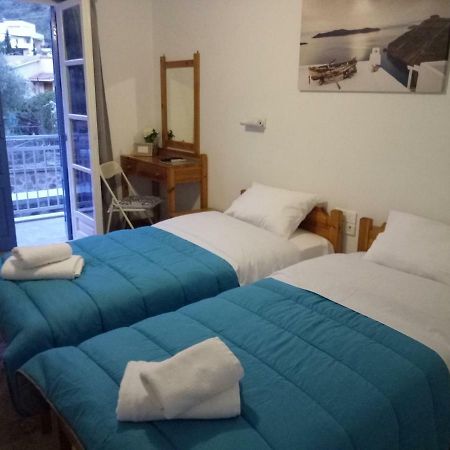 Panos Studios Poros Town 外观 照片