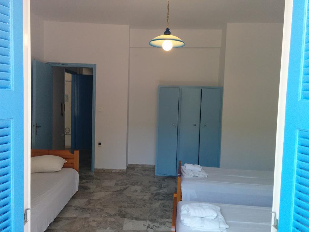 Panos Studios Poros Town 外观 照片