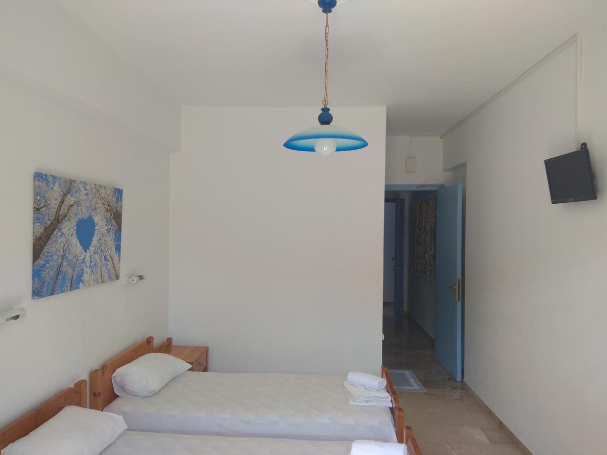 Panos Studios Poros Town 外观 照片