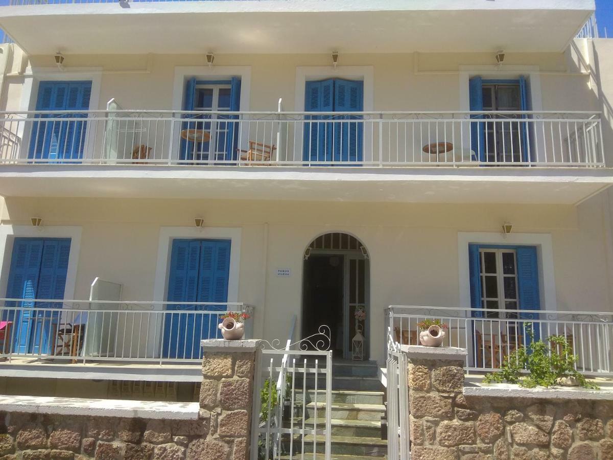Panos Studios Poros Town 外观 照片